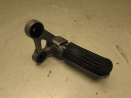 Fussrastetrager vorne links Honda CBR 1000 F