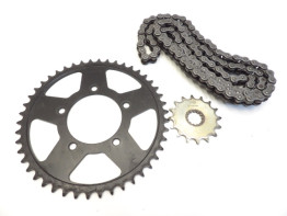 Ketting en tandwielset Suzuki GS 500 E