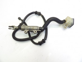 Rempomp achter Honda NTV 650