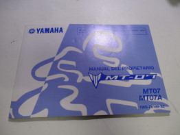 Manuel Yamaha MT 07