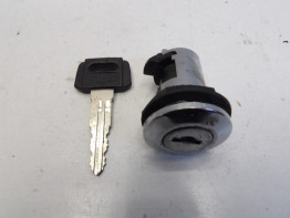 Rugsteun sissybar Suzuki VS 1400 Intruder