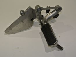 Footrest right Honda CBR 1100 XX