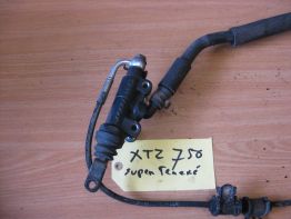 Rempomp achter Yamaha XTZ Tenere