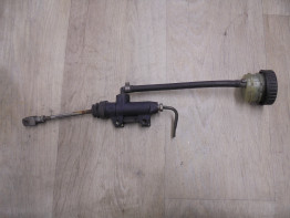 Rempomp achter BMW R 1100 RT