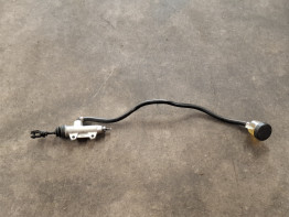 Rempomp achter BMW F 800 GS