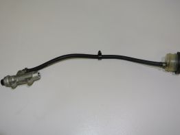 Rempomp achter BMW R 1200 GS