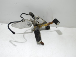 Fussrastetrager vorne rechts Yamaha FAZER 600