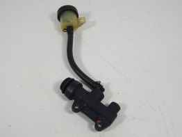 Rempomp achter Ducati monster 796