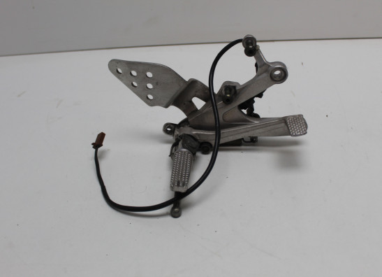 Main step holder right Yamaha YZF R6