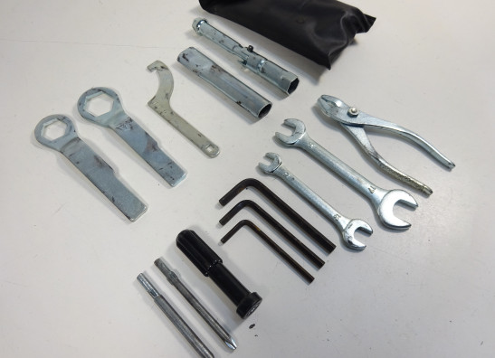 Tool set Kawasaki ER 6
