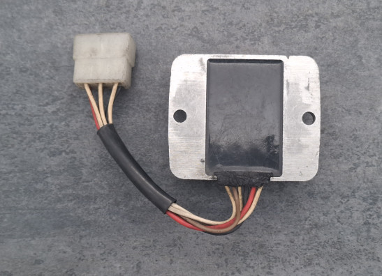 Regulator rectifier  Yamaha XTZ Tenere