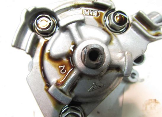 Oil pump Honda Deauville 650 - 700