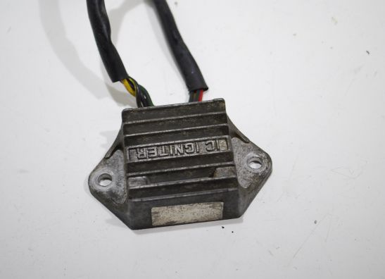 Spanningsregelaar Kawasaki Z 550 GT
