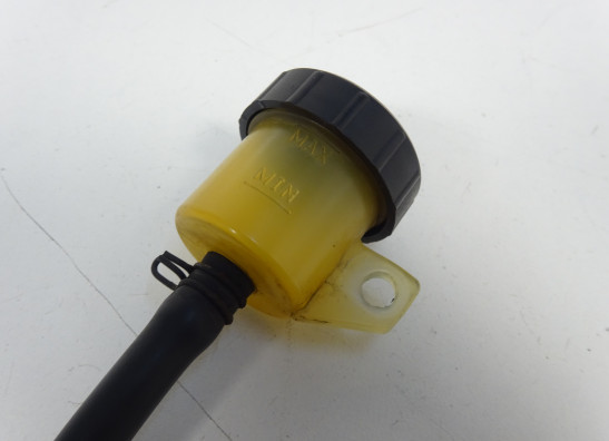 Rempomp achter Ducati monster 600