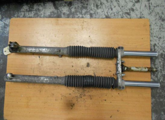 Voorpoten compleet Honda NX 250 Dominator