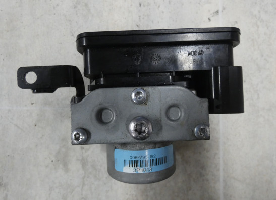 ABS pomp Triumph 675 Street Triple R