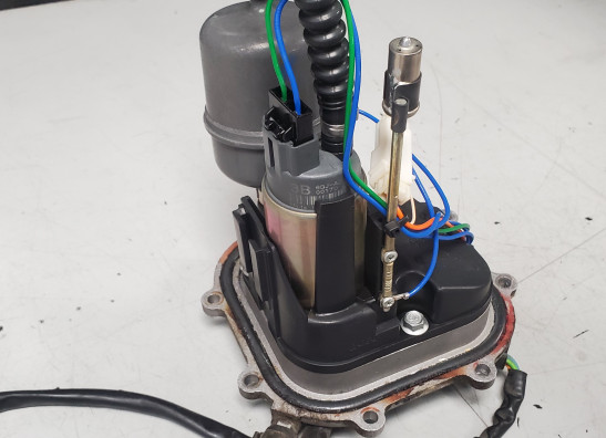 Brandstofpomp Aprilia Tuono 1000