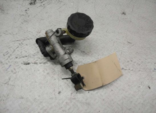 Bremszylinder hinten Honda CBR Fireblade