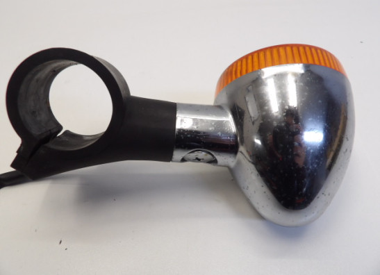 Blinker vorne rechts Honda VT 600