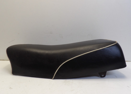 Zadel Suzuki DR 500 S