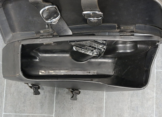 Kofferset Harley Davidson FLHRC Road King Classic