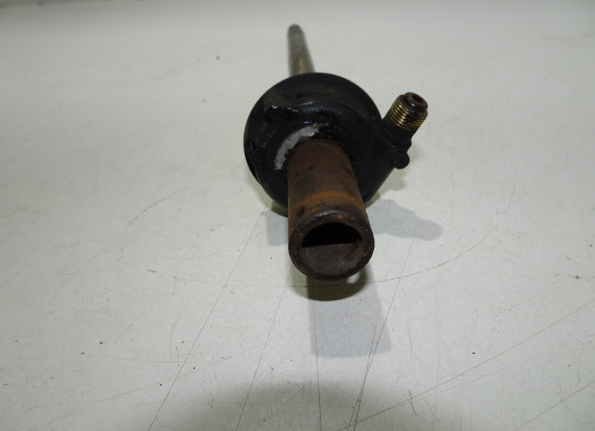 Axle front Yamaha XJ 900 S Diversion