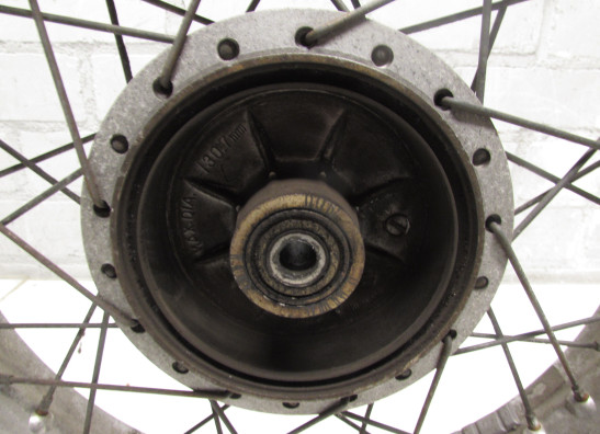 Achtervelg Suzuki GN 250