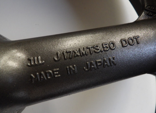 Voorvelg Suzuki SV 650