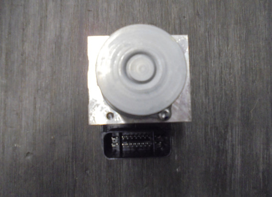 ABS pump Yamaha MT 07