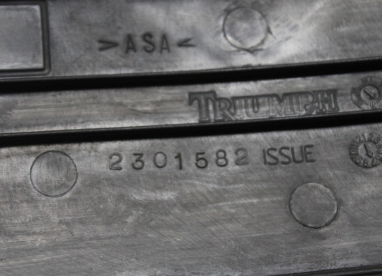 Linker binnenkuip Triumph Sprint GT 1050