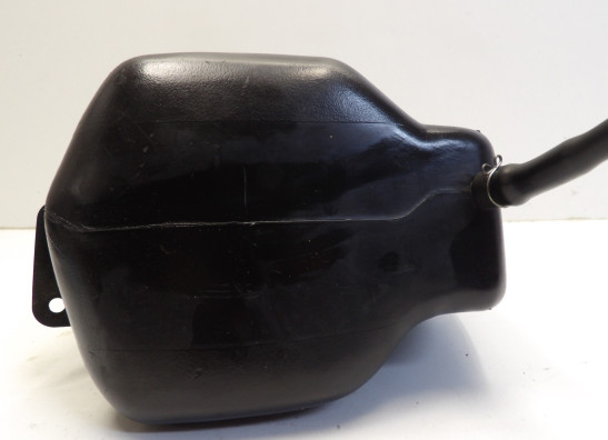 Air cleaner case Suzuki VS 700 Intruder