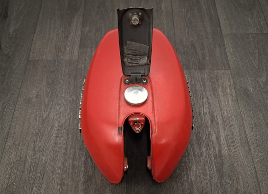 Benzintank Suzuki GS 750