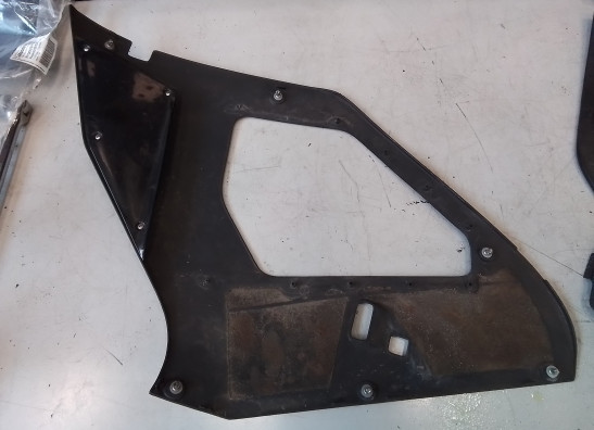 Rechter zijkuip Aprilia RSV 1000