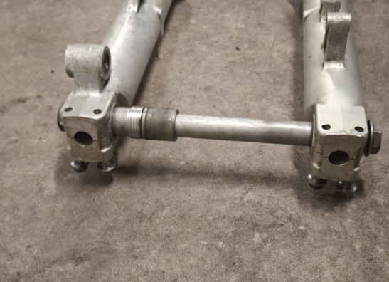 Voorpoten compleet Honda VFR 750