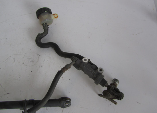 Rempomp achter Yamaha XJ 900 S Diversion
