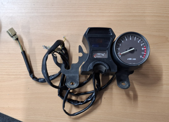 Teller Suzuki GS 750