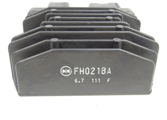 Regler Gleichrichter Honda NC 750 X