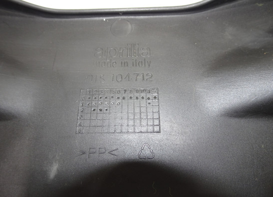 Topkuip bekleding Aprilia RSV 1000