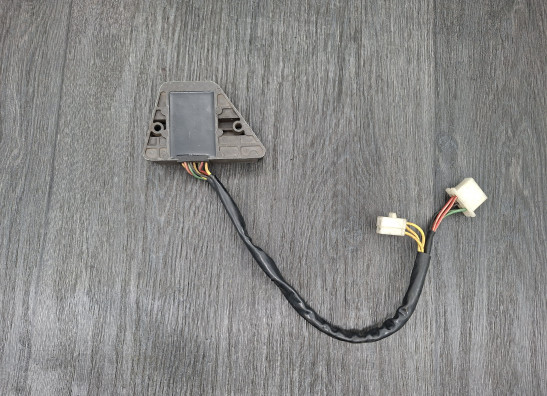 Spanningsregelaar Honda VF 700  750 C Magna