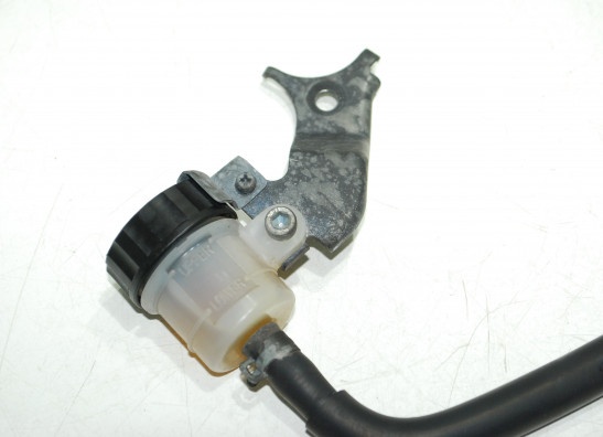 Rempomp achter Kawasaki Z 750