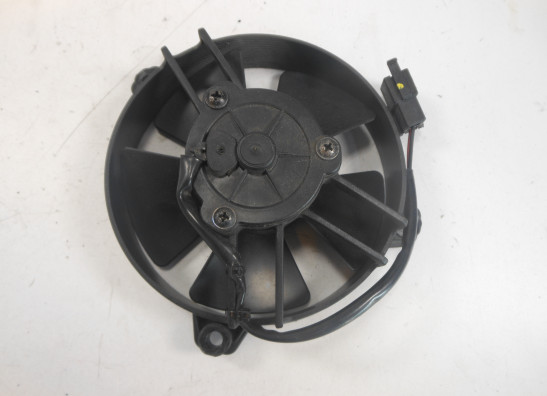 Ventilator Aprilia Tuono V4 2017-2020