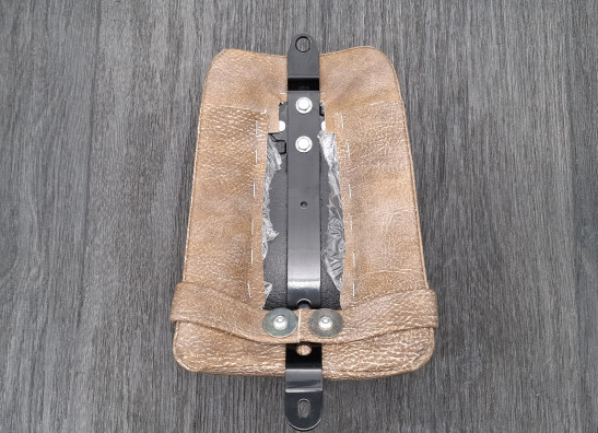 Buddy zadel Harley Davidson FLS Softail Slim