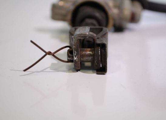 Bremszylinder hinten Honda CBR 400 RR