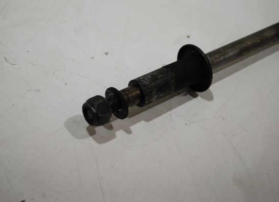 Axle front Suzuki GSX 1100 EF ES