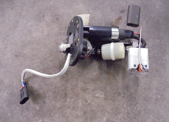 Brandstofpomp Aprilia Tuono 660