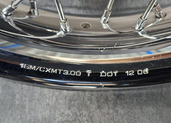 Voorvelg Harley Davidson heritage classic twin cam carbarateur