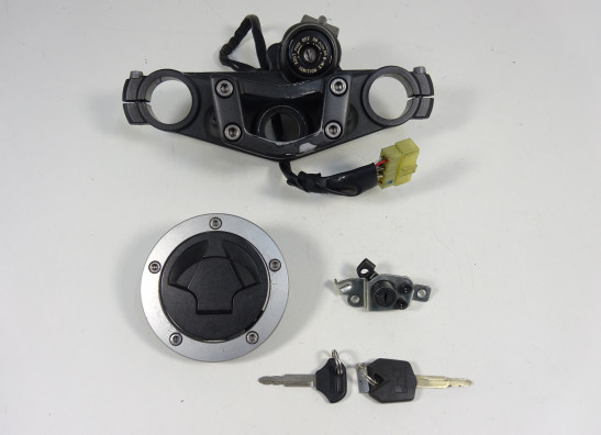 Slotenset Kawasaki ER 6