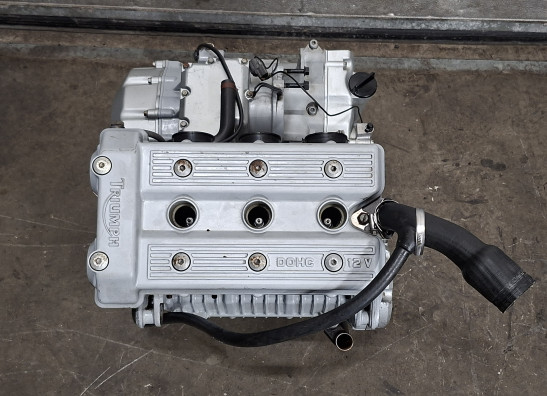 Engine Triumph Trident 900