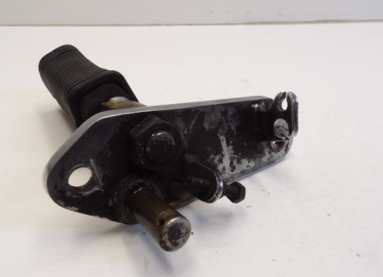 Main step holder right Suzuki LS 650