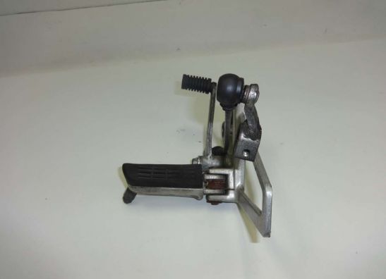 Fussrastetrager vorne links Honda CBR 600 F